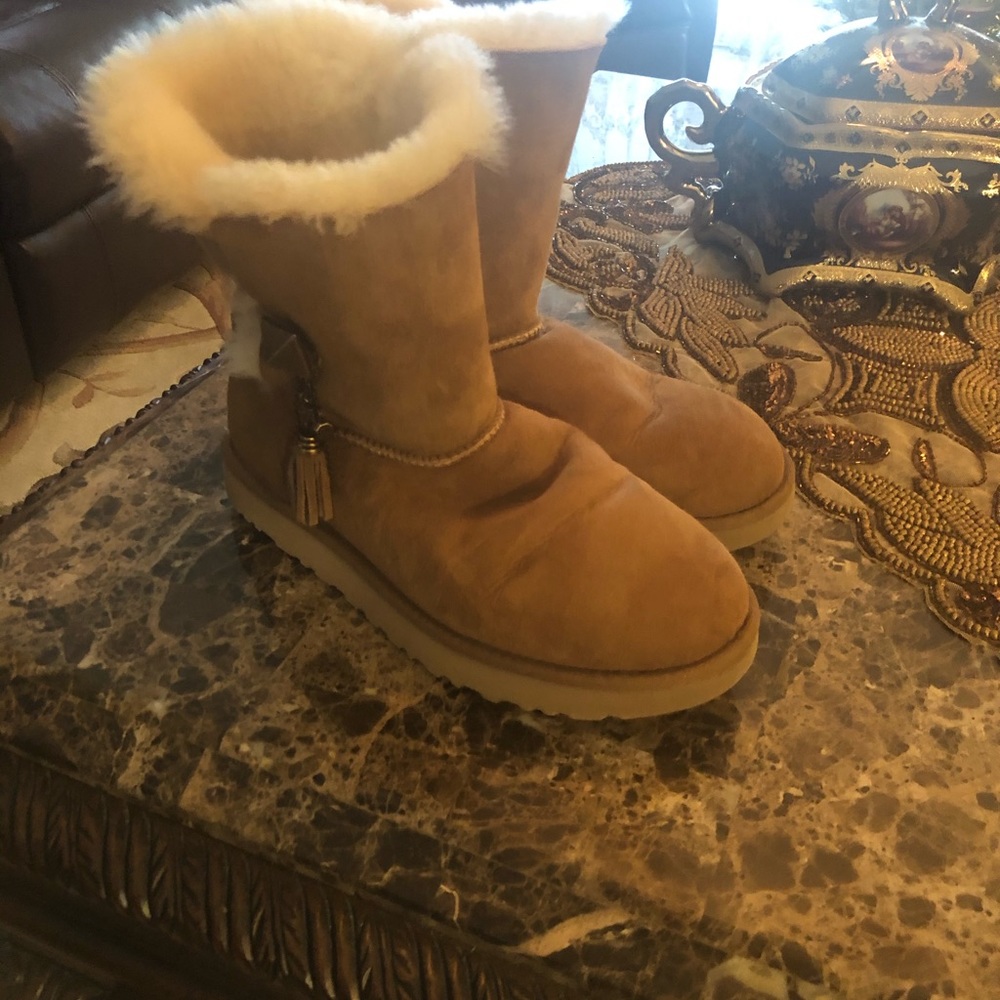 Ugg Azalea boot